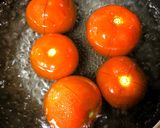 A picture of step 1 of Shahjahani Meetha (Tomato Halwa - Hyderabadi style).