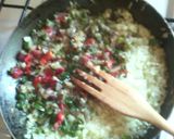 Foto del paso 1 de la receta: Empanada gallega de atún