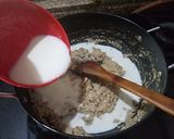 A picture of step 9 of Nawabi paneer veg anda curry.