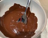 A picture of step 3 of Banoffee bites.