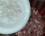 A picture of step 3 of Deep dish kabab pizza.