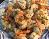 รูปขั้นตอนการทำที่ 3 ของ กุ้งพริกไทยกระเทียม
