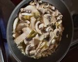 Foto del paso 2 de la receta: CHAMPIÑONES AL AJILLO (muy fácil, sano y rápido)