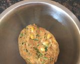 A picture of step 2 of Mix veggies star parantha.
