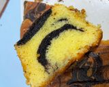 Foto langkah ke 8 dari resep Marmer cake basah.