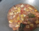Foto langkah ke 4 dari resep Tumis udang buncis kemangi.
