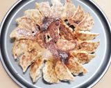 รูปขั้นตอนการทำที่ 3 ของ เกี๊ยวซ่า/เกี๊ยวซ่าญี่ปุ่น Gyoza