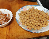 Foto del paso 4 de la receta: Garbanzos con costillas (aprovechamiento)