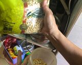 A picture of step 13 of Ohn No Khauk Swe / Burmese Laksa.
