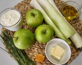 Foto del paso 1 de la receta: 🥣 Gazpacho o sopa fría de manzana 🍏 y puerro en robot Moulinex iCompanion Touch XL