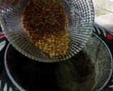 A picture of step 4 of Kabli chana pulao.