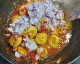 A picture of step 1 of Prawns onion tomatoes masala.
