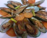 Foto langkah ke 7 dari resep Clam Fettuccine with Padang Sauce.
