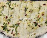 A picture of step 6 of Stuffed Cheese Garlic Bread (No yeast,No fire).
