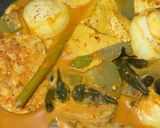 Foto langkah ke 8 dari resep Telur Tahu Tempe Labu Kuah Kuning.