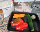 Foto del paso 1 de la receta: Pollo asado y arroz con verduras