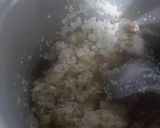 A picture of step 3 of Samak rice.