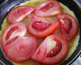 Foto del paso 6 de la receta: Tortilla de patata con cebolla y tomate