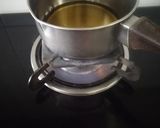 A picture of step 2 of Chana-methi nu khattu athanu.