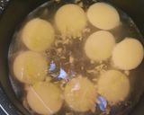 Foto langkah ke 2 dari resep Sup tofu telur.