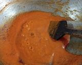 A picture of step 5 of Paneer lababdar.