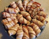 Foto del paso 4 de la receta: Camarones rellenos (momias)🌺