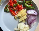 Gambar langkah 2 resipi Ayam Masak Kicap Style Shynn.