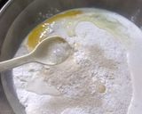 A picture of step 2 of Tandoori chicken Naan.