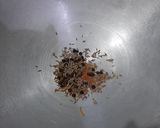 A picture of step 1 of Ratlami sev bhaji.