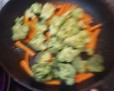 Foto del paso 1 de la receta: Espaguetis con brócoli y zanahoria