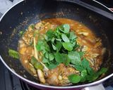 Foto langkah ke 4 dari resep Kerang Saus Padang (dengan Daun Kelor).