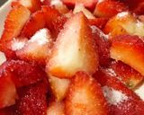 Foto del paso 3 de la receta: Triffle de frutillas 🍓 y chocolate 🍫