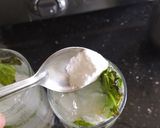 A picture of step 2 of Lemon Mojito.