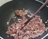 Hình bước làm 2 của món Miến xào bò