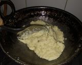 A picture of step 8 of Royal rava sheera.