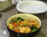 Foto langkah ke 6 dari resep Tumis brokoli wortel dan tofu.