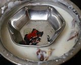 A picture of step 7 of Besan ke cheele ka raita.