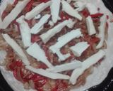 Foto del paso 2 de la receta: Pizza rellena sencillita tranquilita así nomás 😉😋