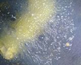 A picture of step 5 of Chana dal bhajiya.