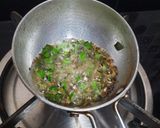 A picture of step 5 of Masala rava dhokla cake.