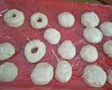 Foto langkah ke 7 dari resep Donat simple tanpa kentang.