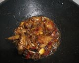 Foto langkah ke 5 dari resep Ayam Goreng Mentega.