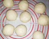 Foto langkah ke 5 dari resep Donat Kentang Empuk - No Mixer.