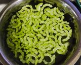 รูปขั้นตอนการทำที่ 3 ของ มะระผัดไข่ ใส่ใจสุขภาพ