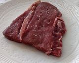 A picture of step 4 of Basic Rumpsteak.