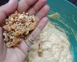 A picture of step 3 of Whole Wheat Walnut Banana Bread.