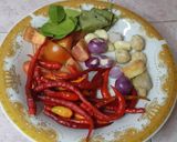 Foto langkah ke 2 dari resep Burung Rica-rica Daun Kemangi.