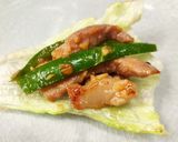 รูปขั้นตอนการทำที่ 9 ของ หมูผัดพริก