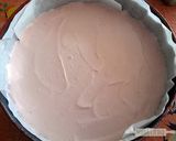 Foto del passaggio 4 della ricetta Cheesecake allo yogurt e frutti rossi