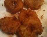 A picture of step 8 of Fried Sweet/Tart Apples and Pork Sandwiches.
